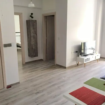 Pegasus Amazing Flat, 1,5min Walk To The Chania (Crete)