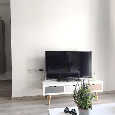 Pegasus Amazing Flat, 1,5min Walk To The Domek letniskowy